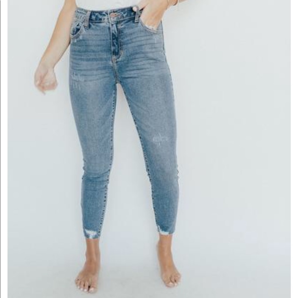 Carly Jean Los Angeles “Drew” Jeans- Size 1 (CJLA)